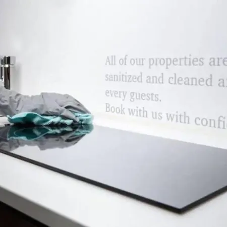 Appartamento Gorgeous Historic Tenement Apt. - New Town Square! Varsavia